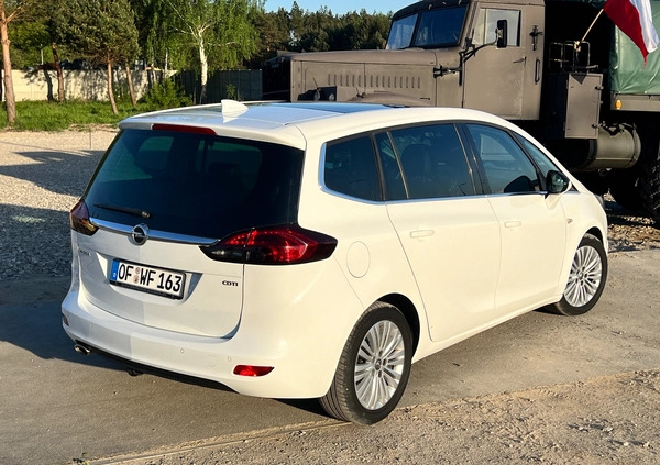 Opel Zafira cena 44000 przebieg: 227000, rok produkcji 2017 z Zakopane małe 436